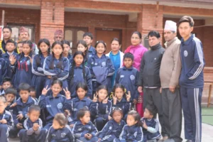 The class photo after the handover